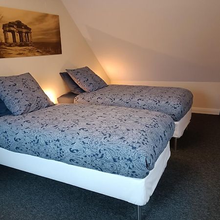 La Fontaine Aux Enfants - Gr5 - Chambre Avec Sdb Privee Abreschviller Esterno foto